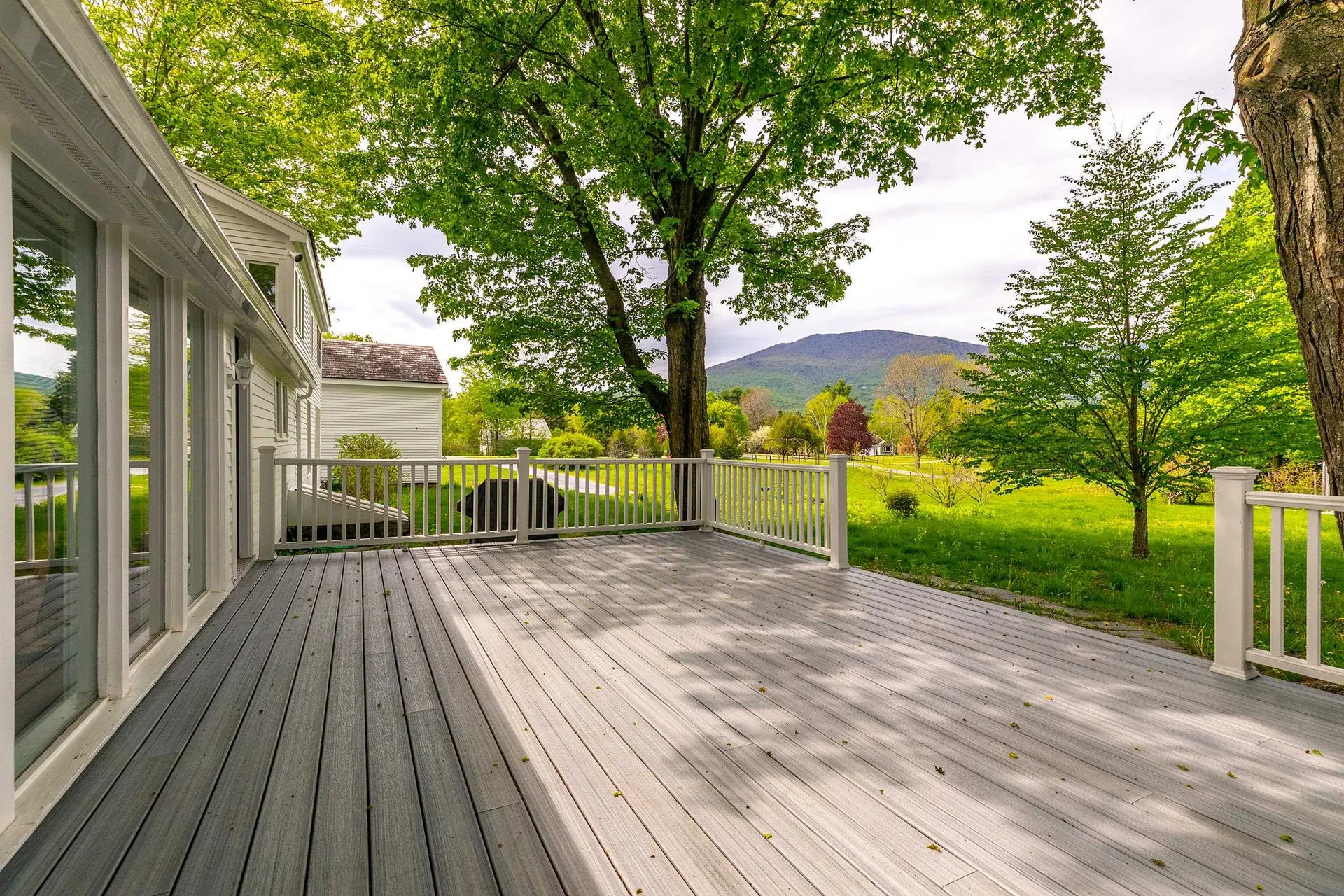 2677 30 Route Dorset VT 05251