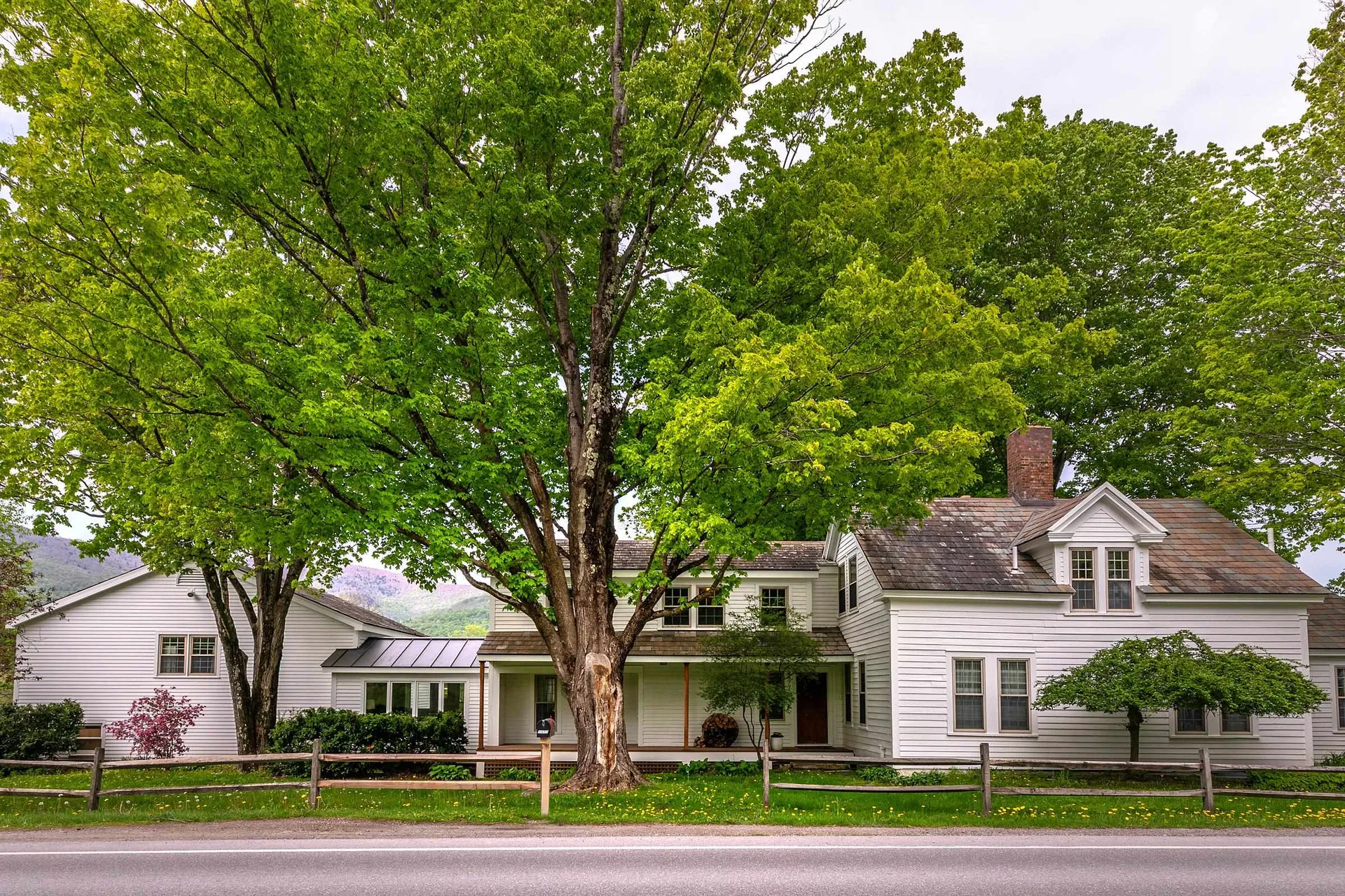 2677 30 Route Dorset VT 05251