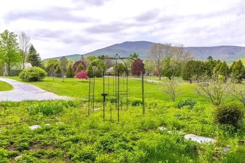 2677 Route 30 Route Dorset VT 05251
