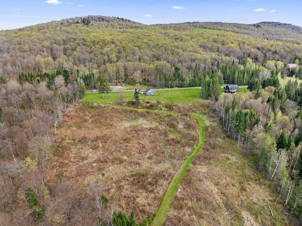 131 Daniel Beard Road Pittsburg NH 03592