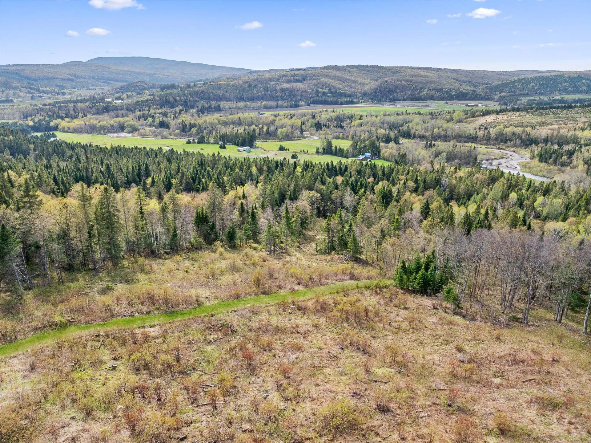 131 Daniel Beard Road Pittsburg NH 03592