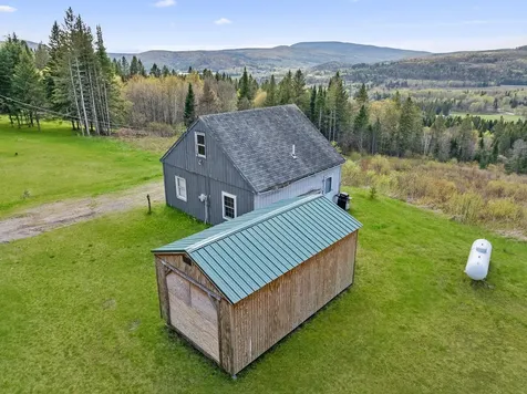131 Daniel Beard Road Pittsburg NH 03592
