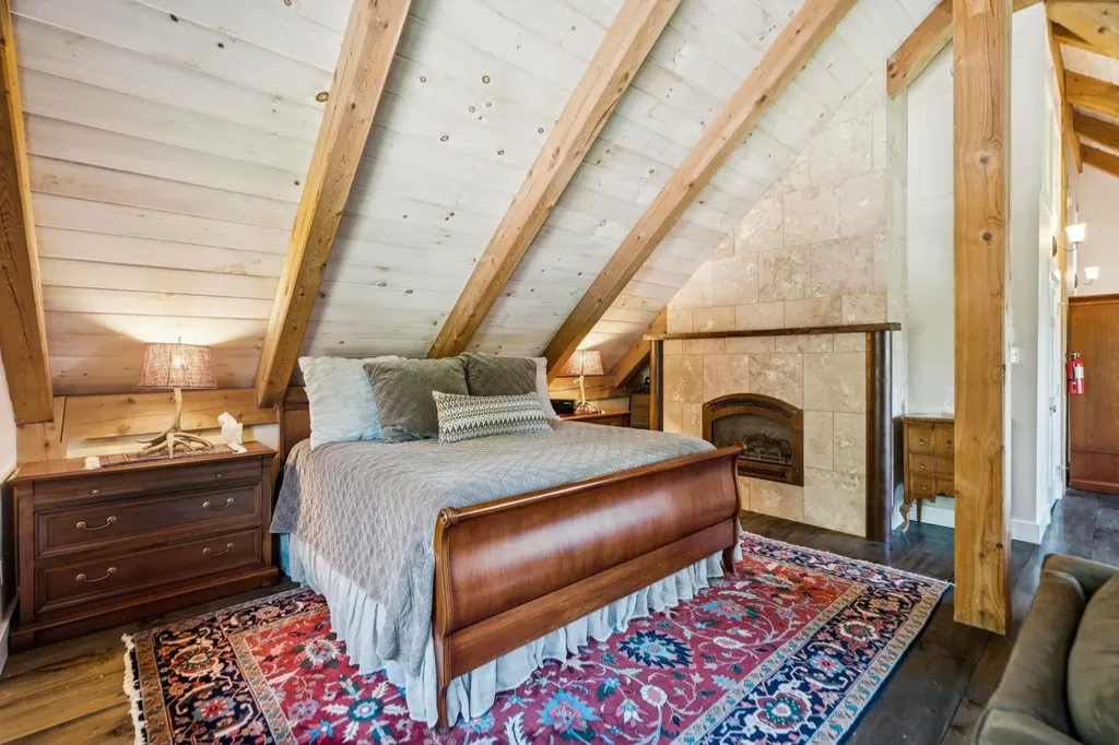 530 Houston Farm Road Stowe VT 05672