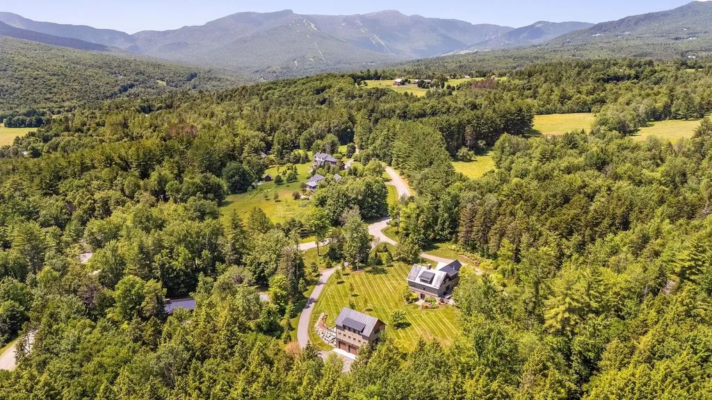 530 Houston Farm Road Stowe VT 05672