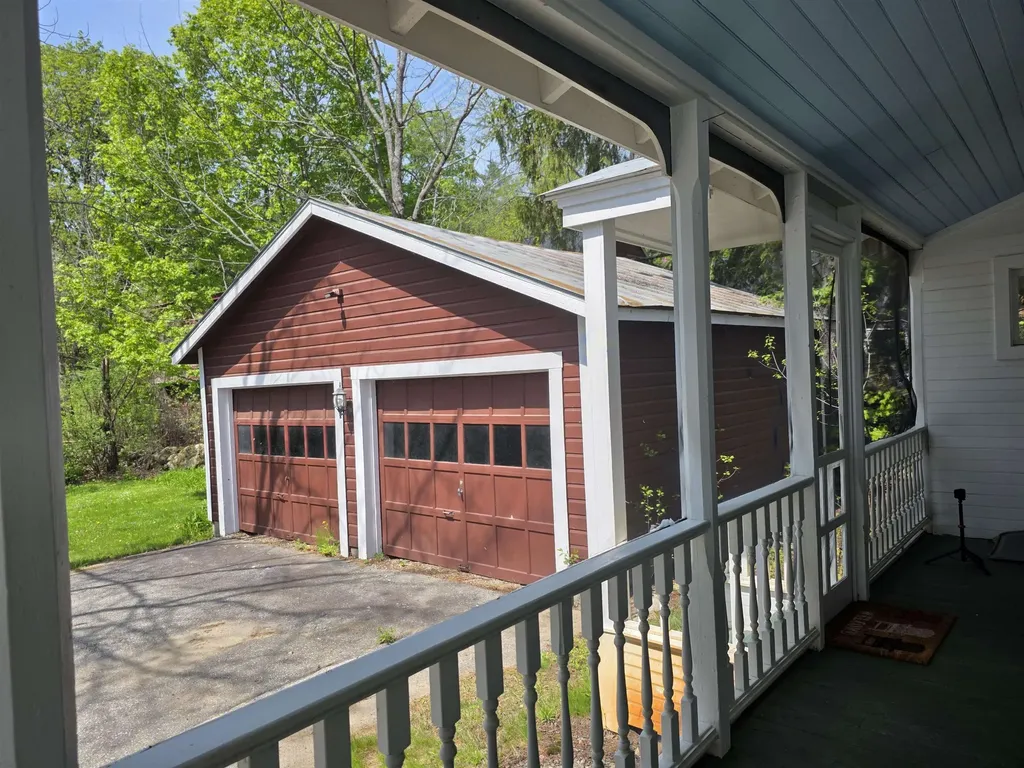 54 Main Street Grafton VT 05146