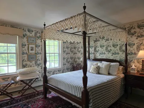 54 Main Street Grafton VT 05146