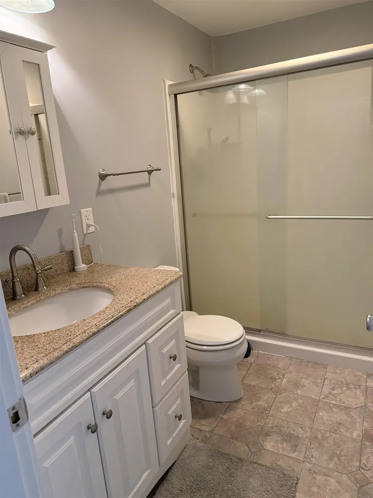 10 Vandette Avenue Dracut MA 01826