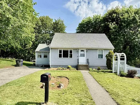 10 Vandette Avenue Dracut MA 01826