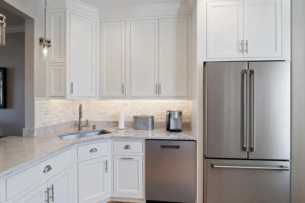 24 Harbor Road Hampton NH 03842