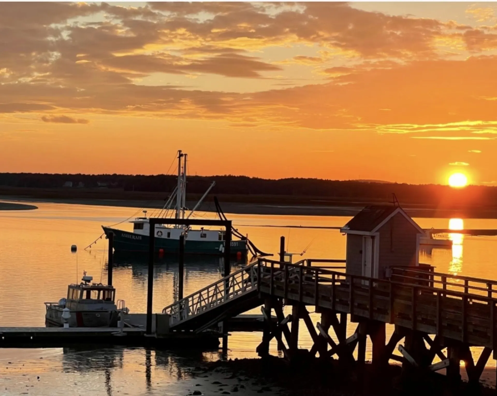 24 Harbor Road Hampton NH 03842