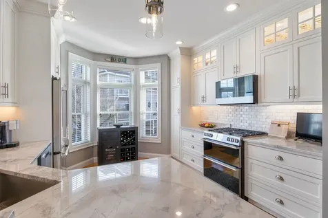24 Harbor Road Hampton NH 03842