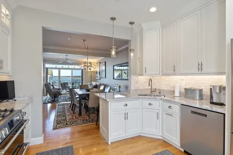 24 Harbor Road Hampton NH 03842