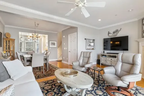 24 Harbor Road Hampton NH 03842
