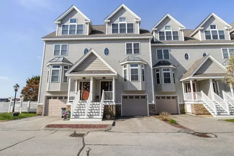24 Harbor Road Hampton NH 03842