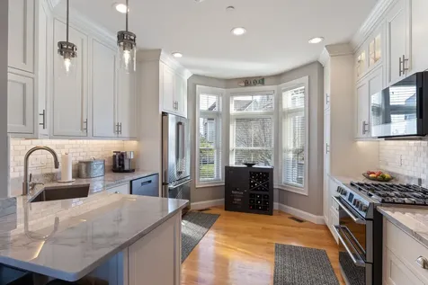 24 Harbor Road Hampton NH 03842