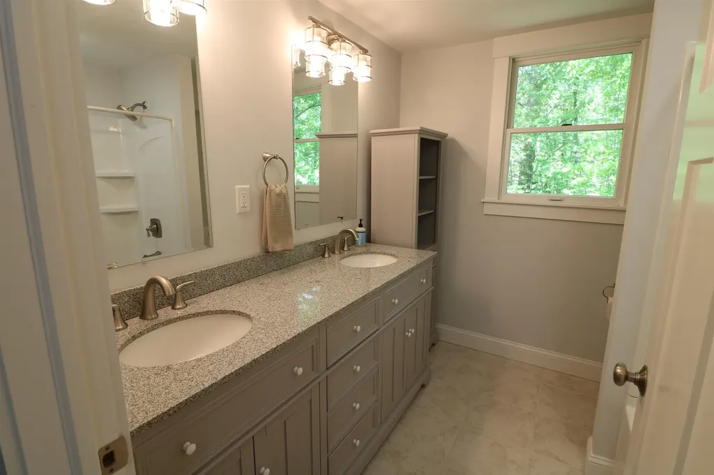 34 Brooks Road Barrington NH 03825