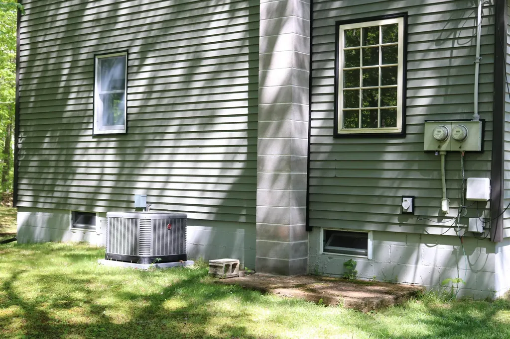34 Brooks Road Barrington NH 03825