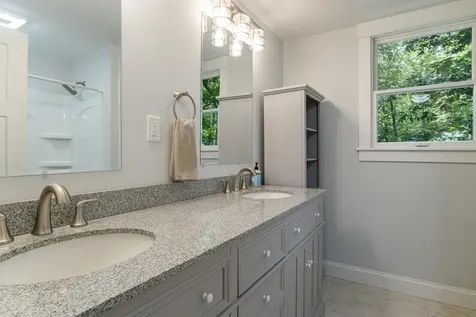 34 Brooks Road Barrington NH 03825