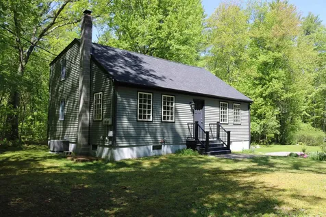 34 Brooks Road Barrington NH 03825