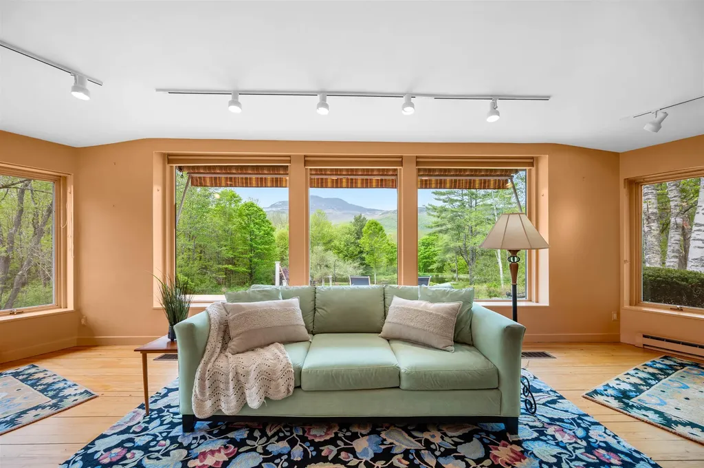 753 Scrabble Hill Road Duxbury VT 05676