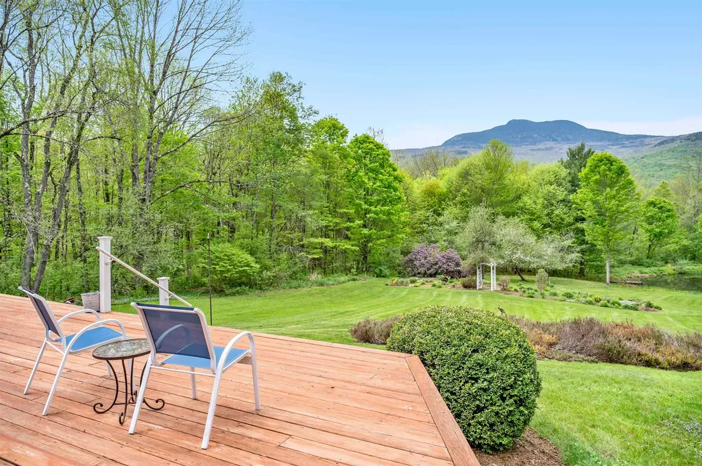 753 Scrabble Hill Road Duxbury VT 05676