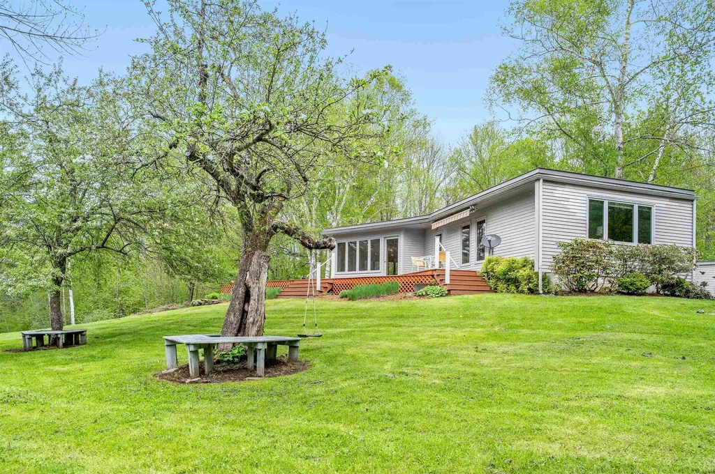 753 Scrabble Hill Road Duxbury VT 05676