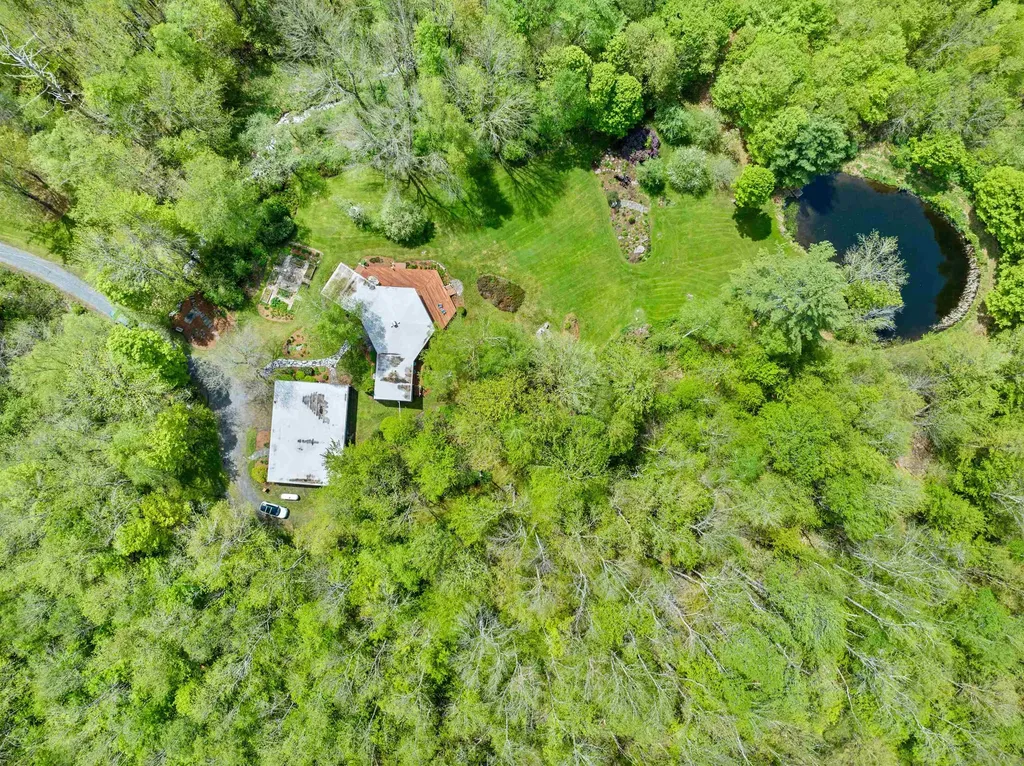 753 Scrabble Hill Road Duxbury VT 05676