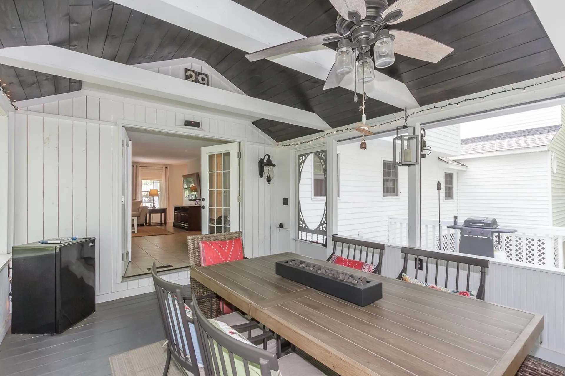 4 Leary Drive Litchfield NH 03052
