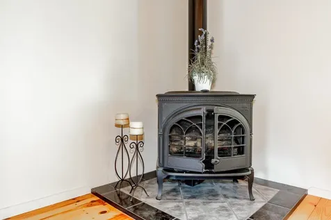 4 Leary Drive Litchfield NH 03052