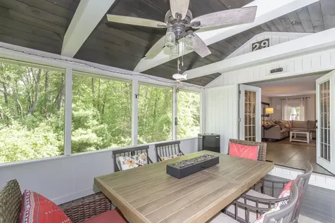 4 Leary Drive Litchfield NH 03052