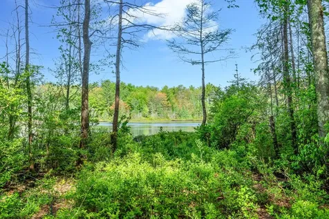 4 Leary Drive Litchfield NH 03052