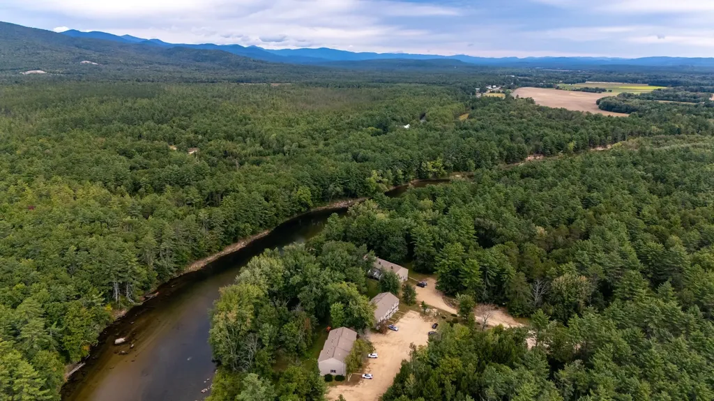 78 Saco Pines Road Conway NH 03813