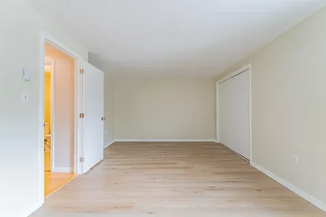 4 Harwich Court Merrimack NH 03054
