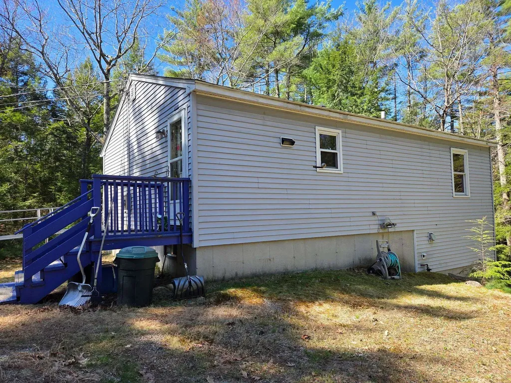 182 Winding Hill Road Northwood NH 03261