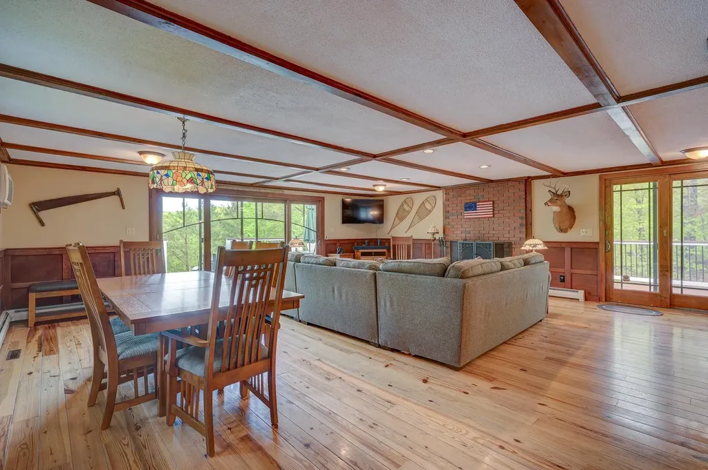 31 Interlaken Circle Madison NH 03849