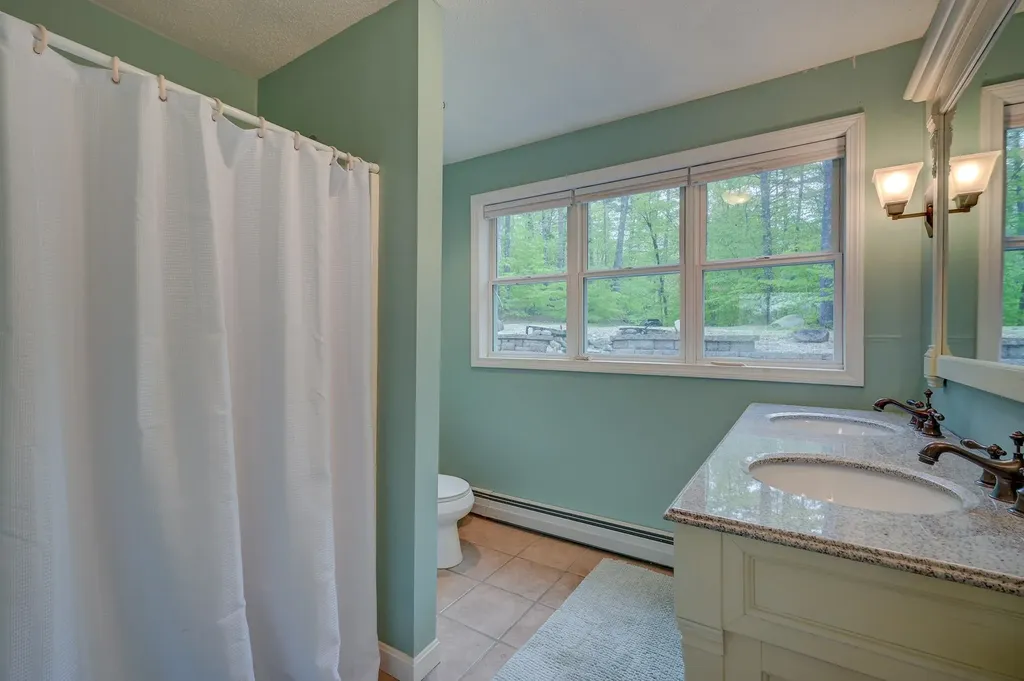 31 Interlaken Circle Madison NH 03849
