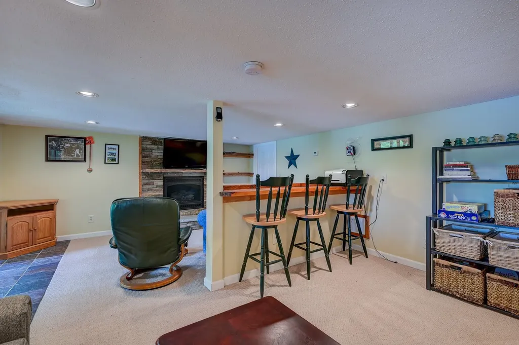 31 Interlaken Circle Madison NH 03849