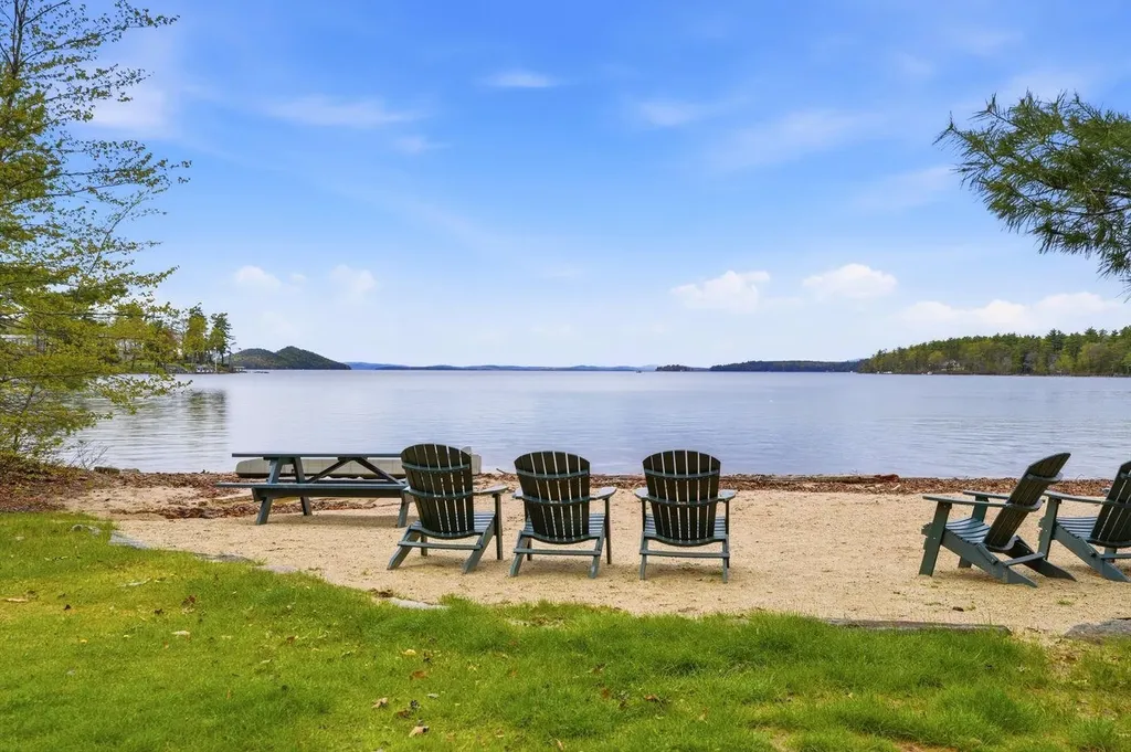 27 Orchard Lane Alton NH 03809