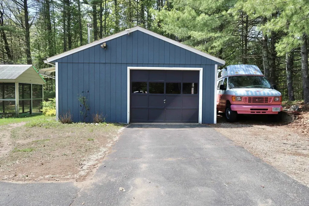 51 Sunset Drive Hopkinton NH 03229