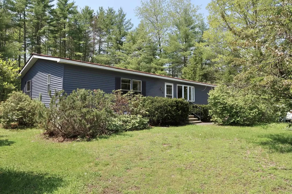 51 Sunset Drive Hopkinton NH 03229