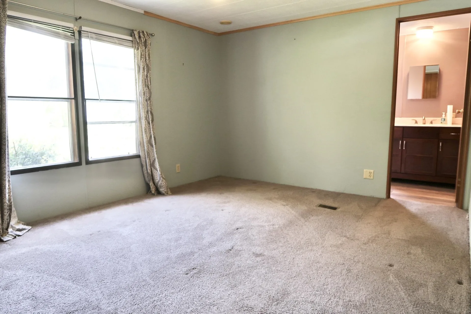 51 Sunset Drive Hopkinton NH 03229