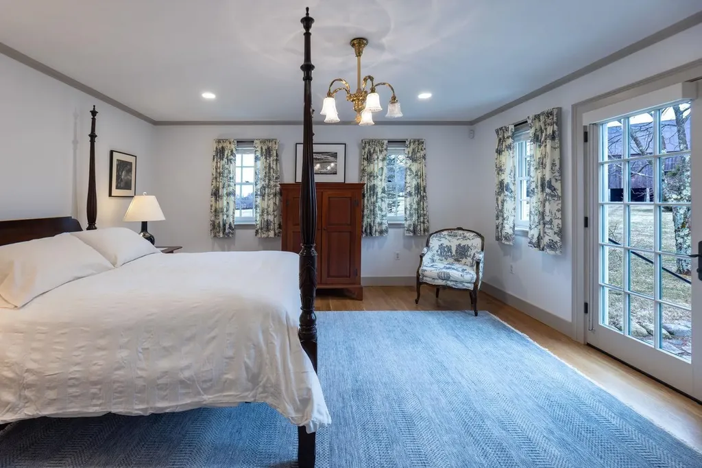 1242 & 1246 Province Road Gilmanton NH 03237