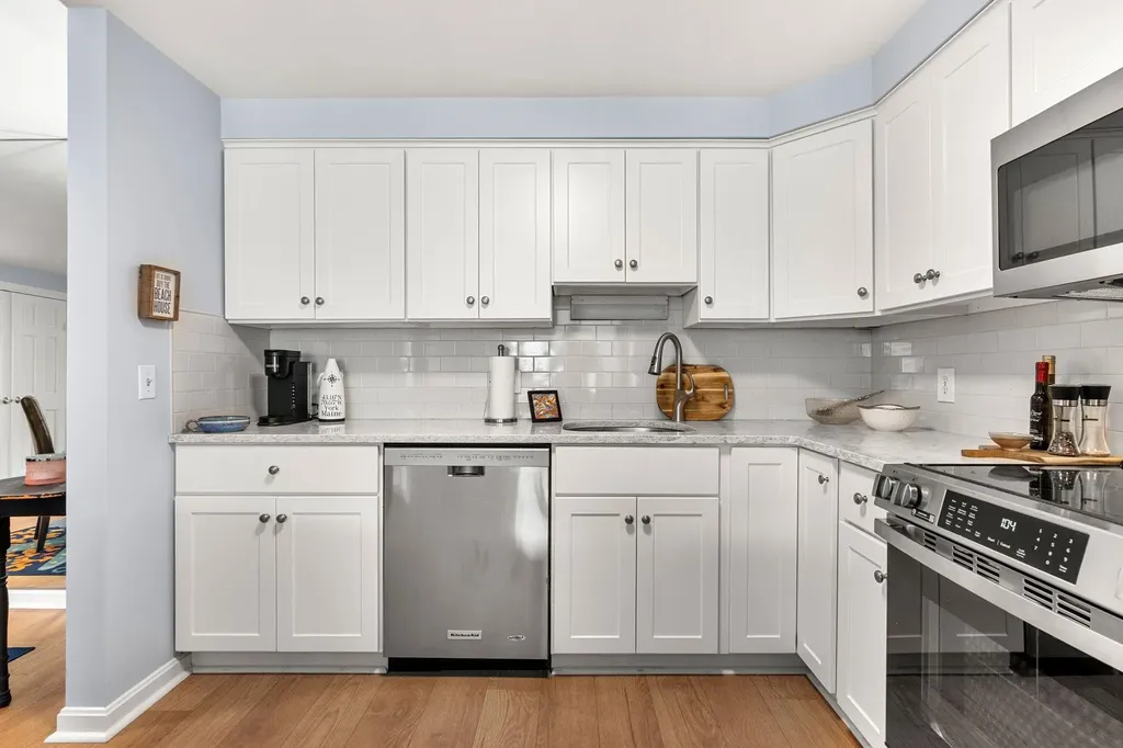 190 Kings Highway Hampton NH 03842
