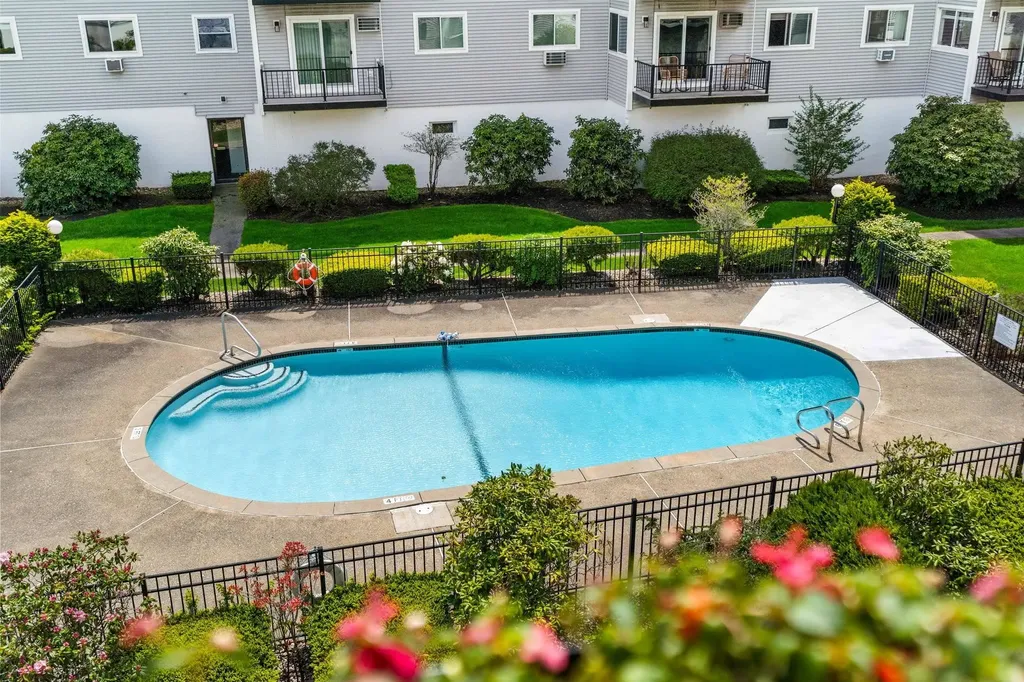 190 Kings Highway Hampton NH 03842