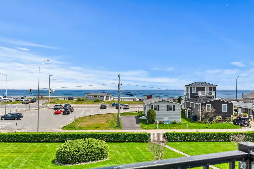 190 Kings Highway Hampton NH 03842