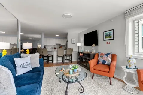 190 Kings Highway Hampton NH 03842