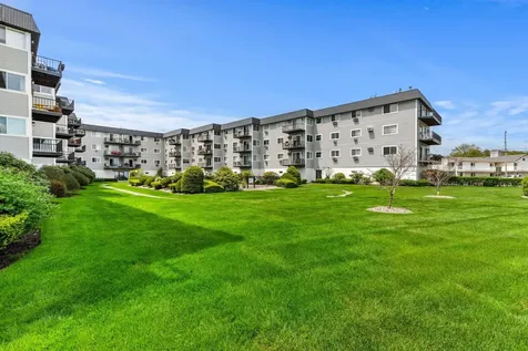 190 Kings Highway Hampton NH 03842