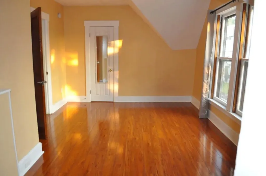 19 Canal Street Brattleboro VT 05301