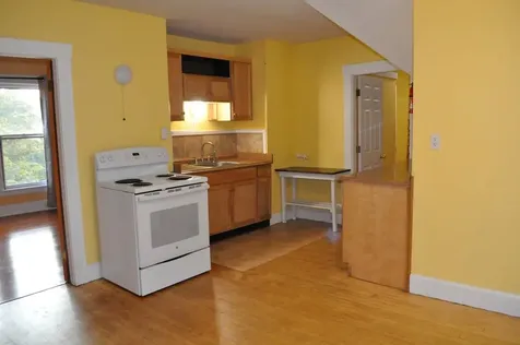19 Canal Street Brattleboro VT 05301