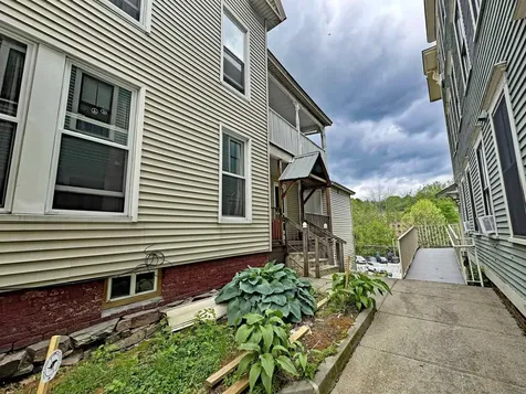 19 Canal Street Brattleboro VT 05301